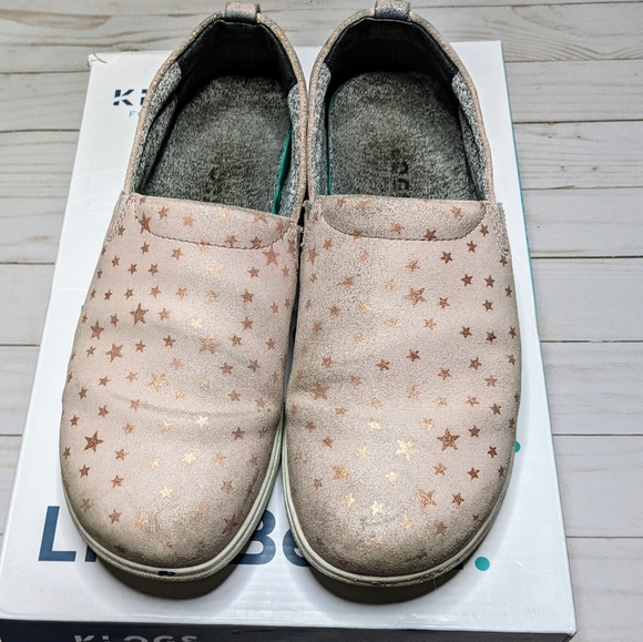 Klogs - Picture 3 of 8